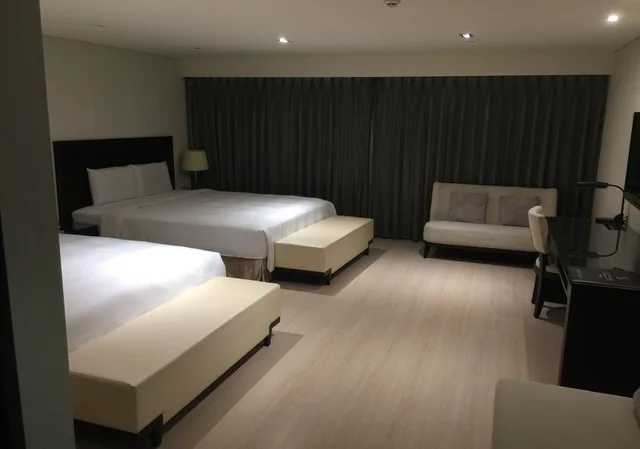 غرفة ديلوكس رباعية بسريرين مزدوجين، Talmud Hotel Kaohsiung Loveriver 1/4