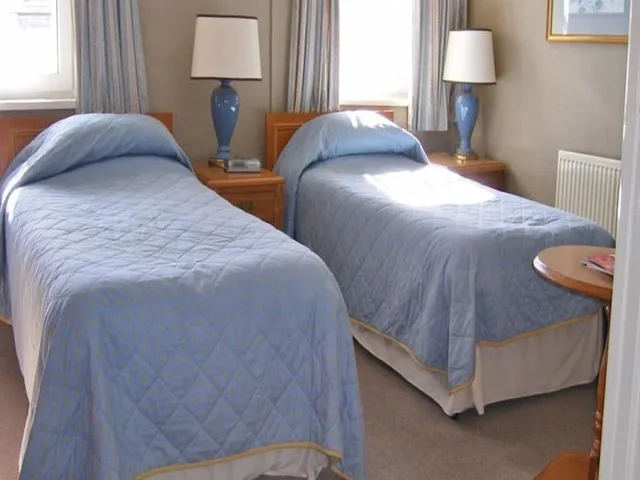 غرفة قياسية بسريرين منفصلين، Kings Head Hotel 2/2