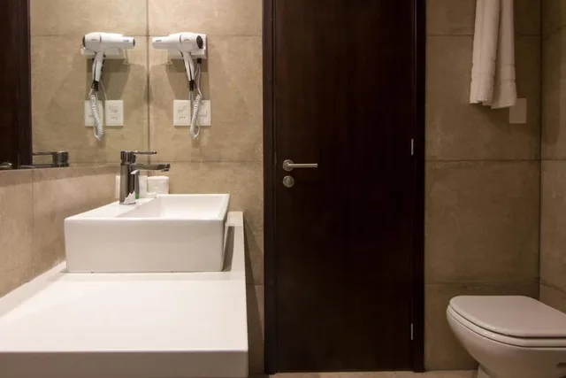 غرفة تنفيذية بسرير كينج بشرفة، Ciudadano Suites 4/5