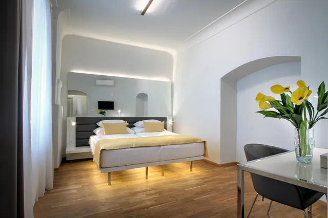 غرفة قياسية بسرير كينج، Hotel Bishops House 3/6
