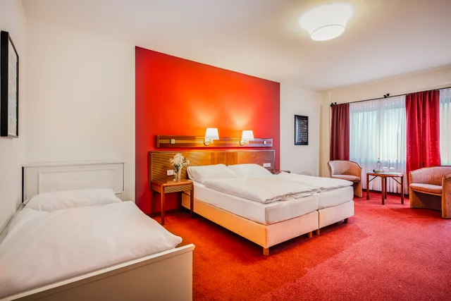 Panorama, Triple، MARITIM HOTEL GRAFSCHAFT 1/6