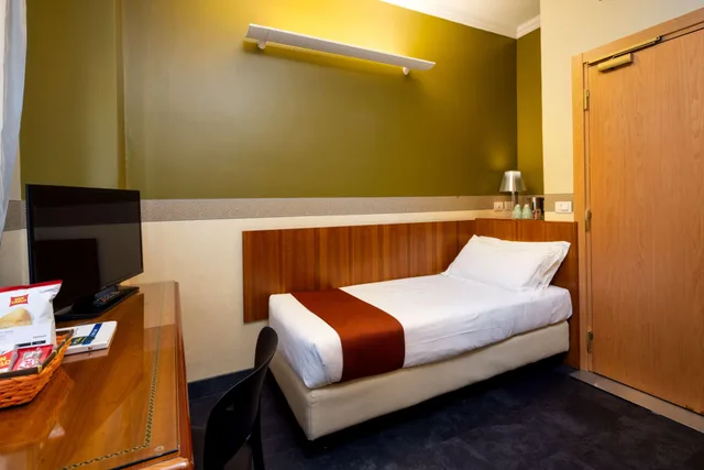 Economy, Single, Single Bed, Best Western Hotel Major 1/2