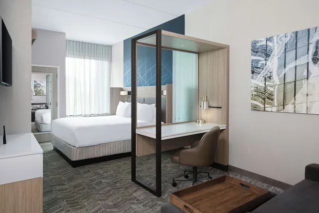جناح بسرير كينج مع سرير سحّاب إضافي، Springhill Suites By Marriott Raleigh Garner 5/5