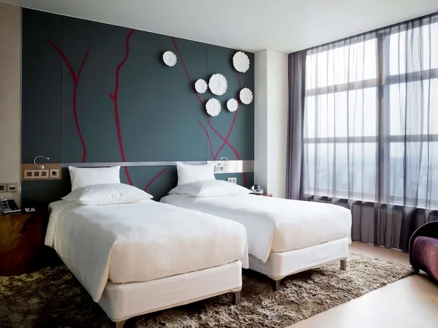 غرفة ديلوكس بسريرين منفصلين، Pullman Saigon Centre 2/10