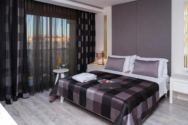 غرفة قياسية بسرير كينج بإطلالة على المدينة، Sky Kamer Boutique Hotel 6/10
