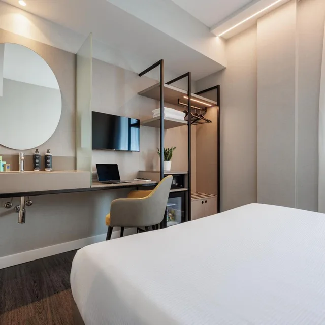 غرفة قياسية بسرير كينج، iH Hotels Milano Centrale 7/10