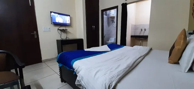 غرفة تنفيذية بسرير كينج لذوي الإعاقة، HOTEL KUNDAN PALACE 4/10