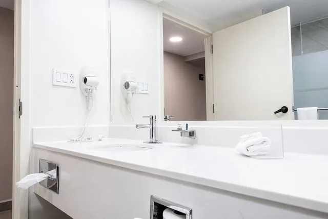 غرفة بزنس بسريرين مزدوجين، Wyndham Garden Monterrey Norte 10/10