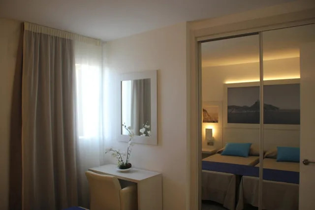 1 Bedroom, Superior, Apartment, Lateral Side Sea View، Apartamentos Bora Bora - Adults Only 6/6