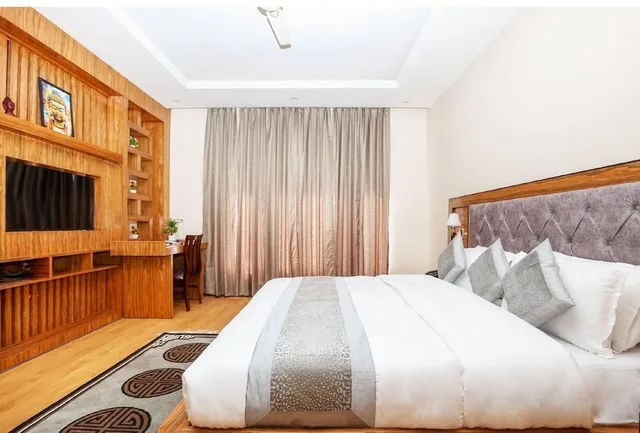 Presidential, Suite, Double Bed, The Kart Sey Ladakh 1/3