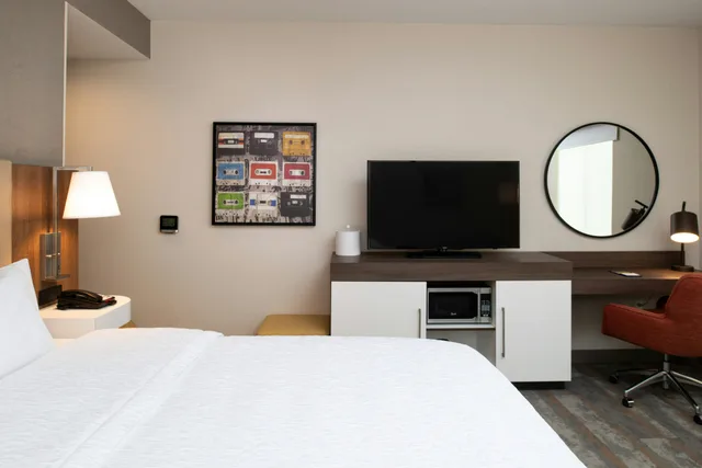 غرفة بسرير كينج لذوي الإعاقة، Hampton Inn & Suites Buena Park 4/7