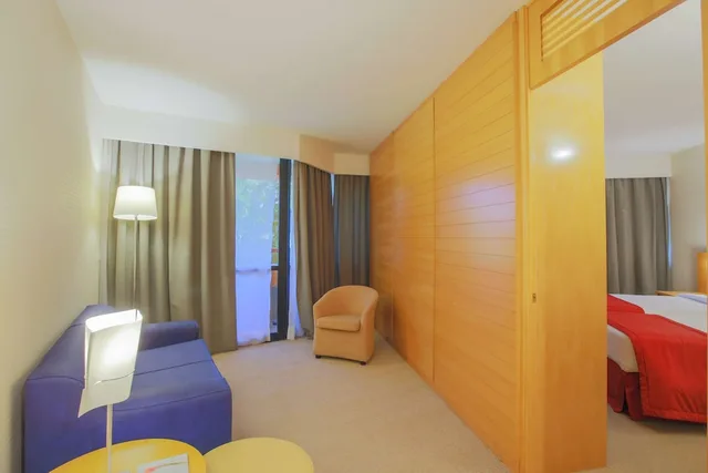 غرفة قياسية بسريرين فرديين، Golden Tulip Brasilia Alvorada 10/10