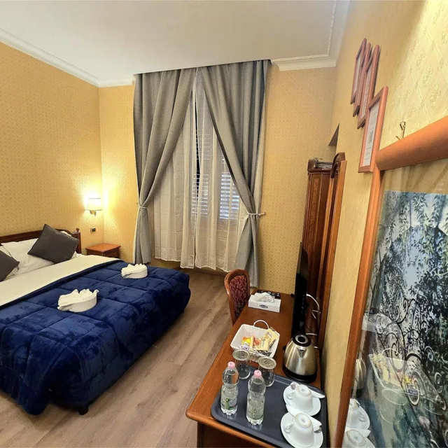 غرفة بسرير مزدوج بحمام خاص، AMADEUS HOTEL ROME 3/5