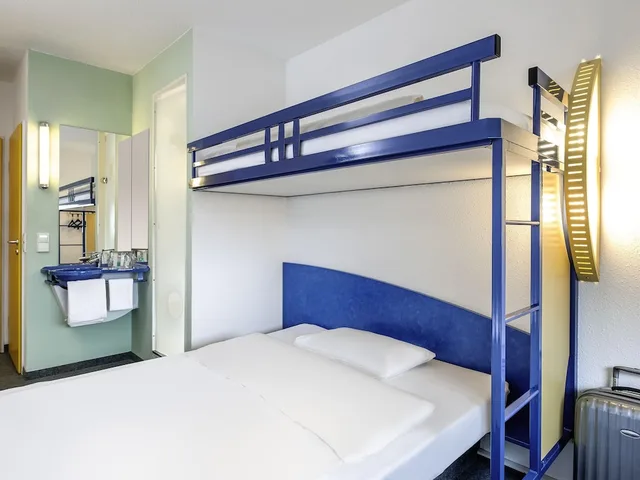 غرفة قياسية بسرير مزدوج، Ibis budget Hannover Hbf 2/7
