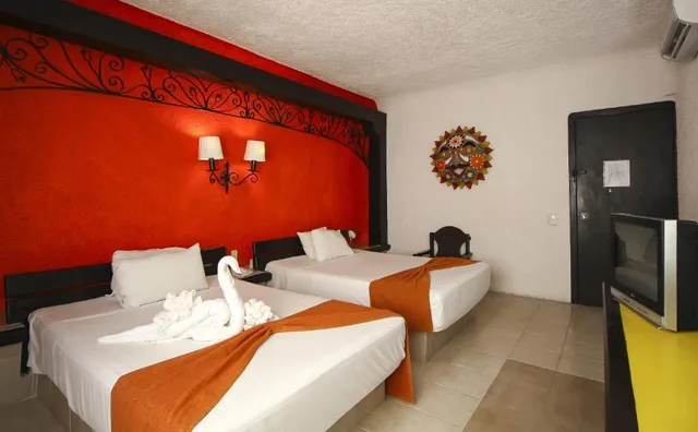 غرفة قياسية رباعية، Xbalamque Resort and Spa 1/7