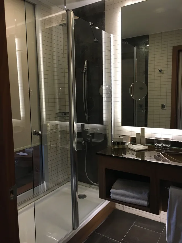 غرفة سوبيريور بسرير مزدوج بإطلالة على المدينة، Cevahir Hotel Istanbul Asia 3/3