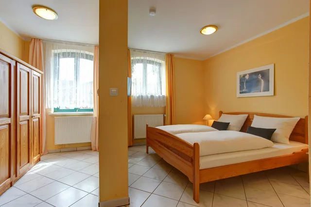 غرفة قياسية ثلاثية بسرير كينج وسرير فردي، Gasthaus Hannover 5/10