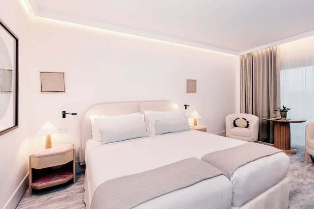 غرفة بريميوم بسرير كينج، Camiral Golf & Wellness - Leading Hotel of the World 1/1