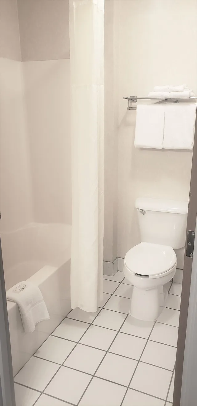 غرفة قياسية بسرير كوين، Quality Inn Louisville - Boulder 5/5