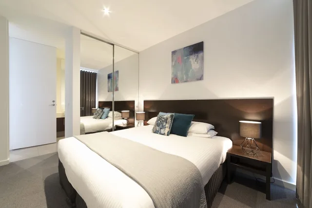 شقة بسرير كينج بغرفة نوم واحدة، The Dolphin Apartments 1/9