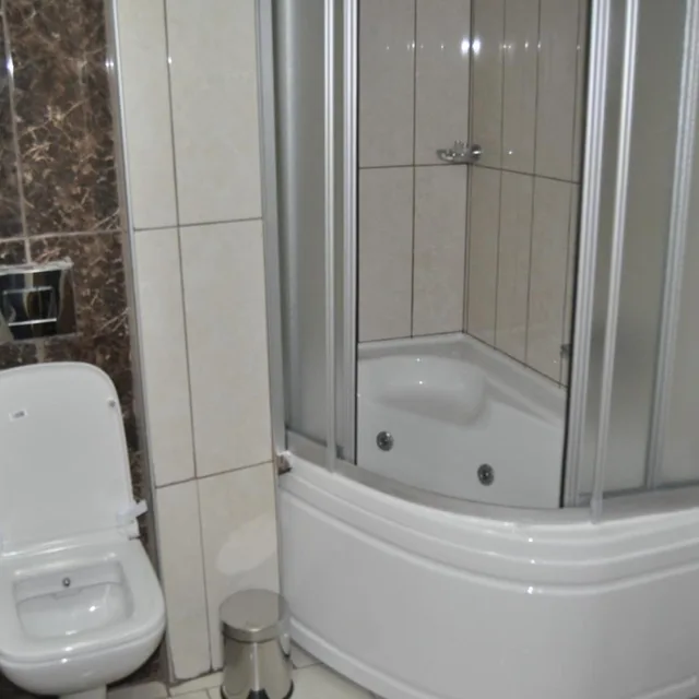 غرفة قياسية ثلاثية، Garra Hotels 5/6