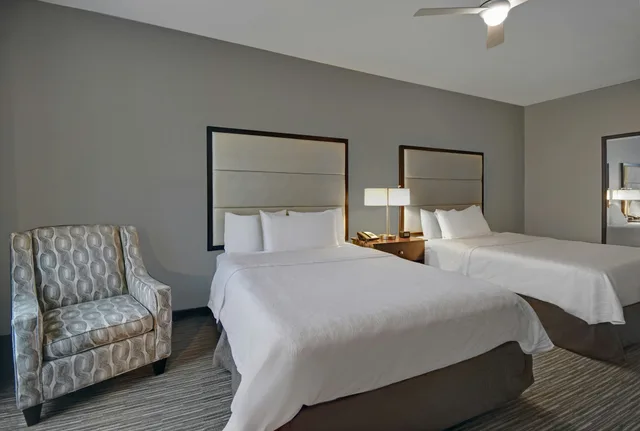 Suite, 1 King or 2 Queen Beds, Accessible, Homewood Suites By Hilton Hamilton Nj 4/6