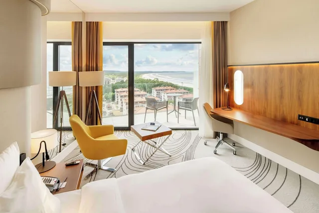 غرفة بريميوم بسريرين منفصلين بإطلالة على البحر، Radisson Blu Resort Swinoujscie 3/7