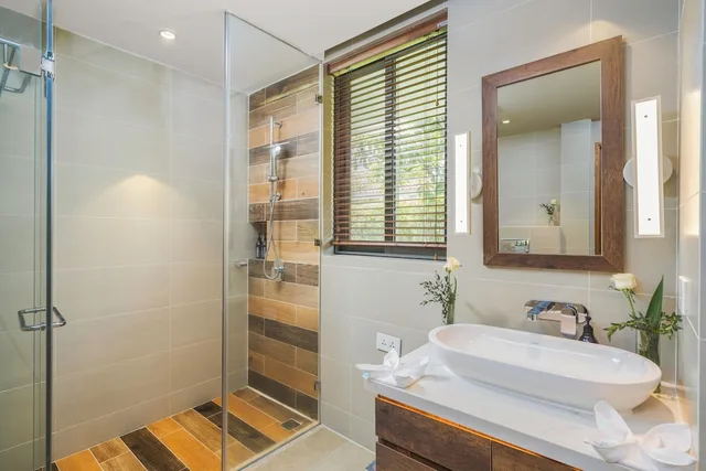 5 Bedrooms, Villa, 4 Beds, 1 King and 2 Queen Beds, Garden View, The Pearl Hoi An 2/3