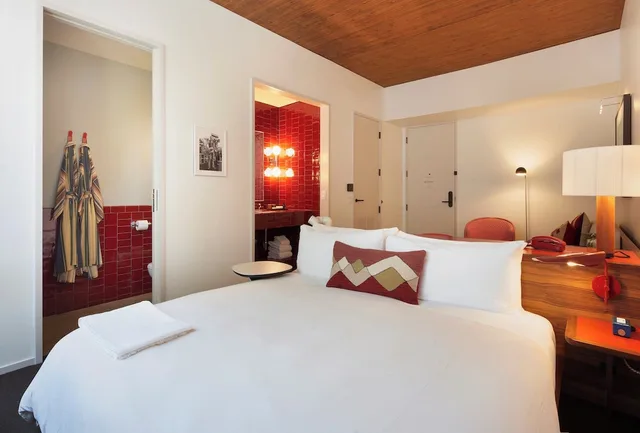 غرفة بسرير كينج بشرفة، Hotel Magdalena 1/8