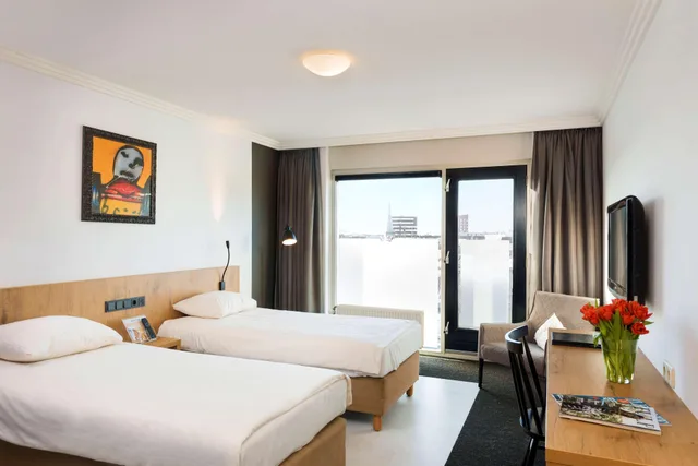 غرفة قياسية بسريرين منفصلين، GOLDEN TULIP KEYSER BREDA 1/5