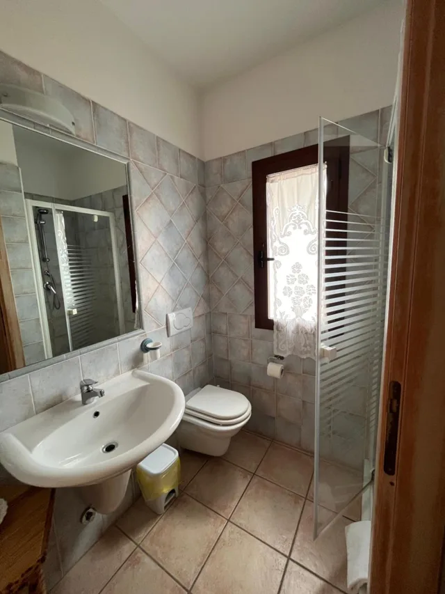 غرفة سوبيريور بسرير مزدوج بإطلالة على البحر، Hotel Tabby 3/3