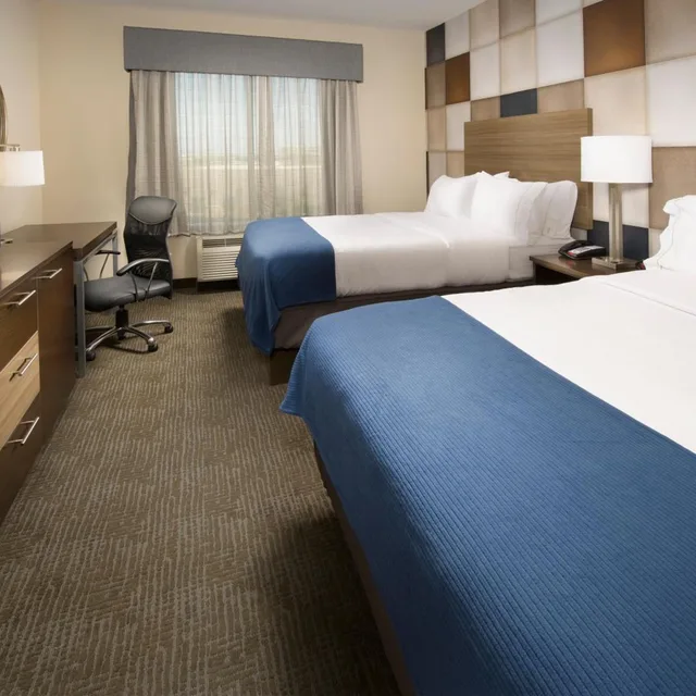 غرفة بسريرين كوين لذوي الإعاقة، Holiday Inn Express And Suites Waco South 2/3