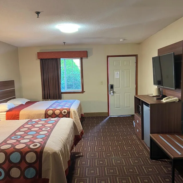 غرفة ديلوكس بسرير مزدوج، American Inn 10/10