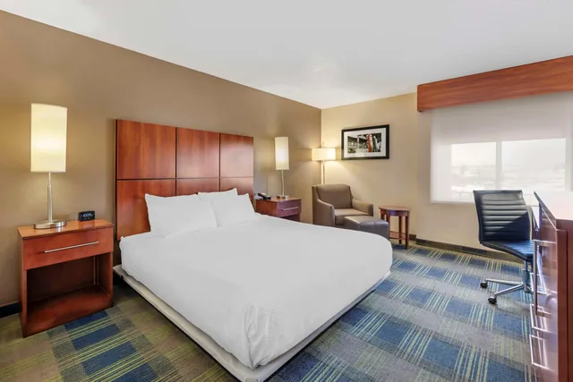 غرفة بسرير كينج بحوض استحمام لذوي الإعاقة، Best Western Plus Heritage Inn Rancho Cucamonga/Ontario 2/10