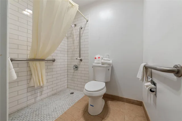 غرفة بسريرين كوين لذوي الإعاقة، Econo Lodge Cortez near Mesa Verde 7/9