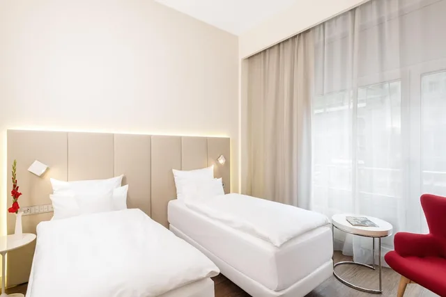 Superior, Queen Bed, Xl، Nh Collection Berlin Mitte Friedrichstrasse 6/10
