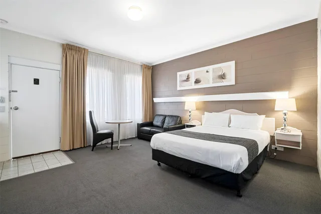 غرفة بسرير كوين، Comfort Inn & Suites King Avenue 1/5