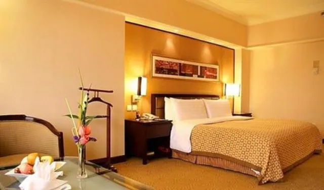 غرفة ديلوكس بسرير مزدوج، Golden Flower Hotel Xian 1/1