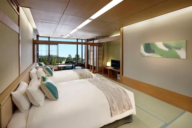 غرفة بريميوم بسريرين منفصلين بأرضية تاتامي في الطابق العلوي، HAKONE YUNOHANA PRINCE HOTEL 4/6