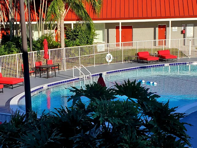 جناح مع سرير إضافي، Vero Beach Inn & Suites 1/1