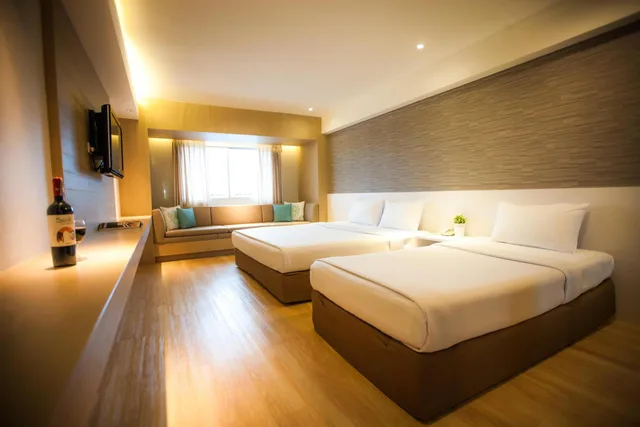 جناح بريميوم، Golden City Rayong Hotel 2/5
