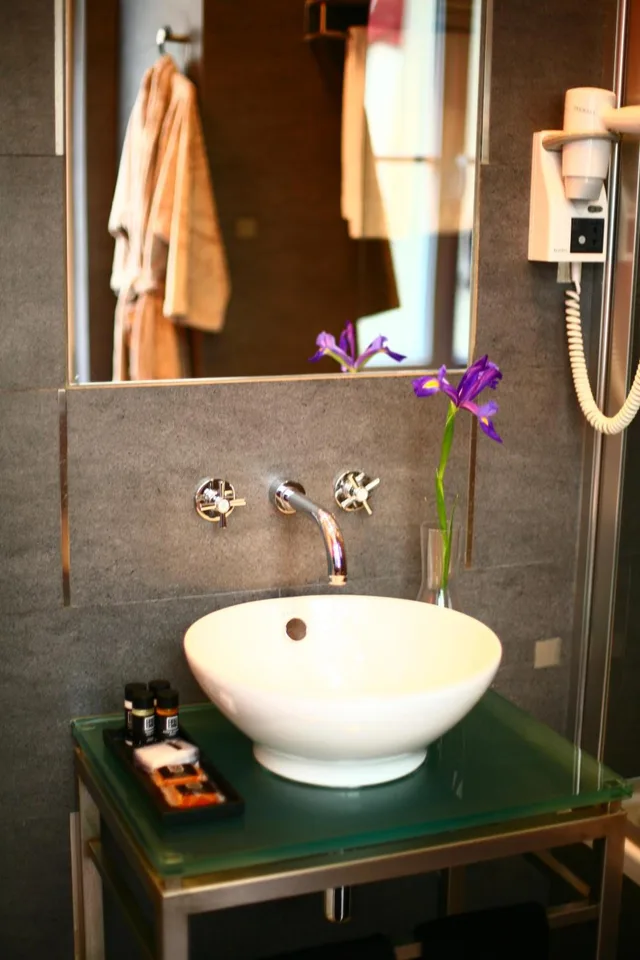Superior, Double or Twin Bed, Street View، Internacional Design Hotel 7/8