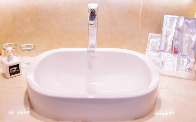 غرفة سوبيريور بسرير مزدوج أو سريرين منفصلين بإطلالة على البحر، Astara Hotel Balikpapan 9/10