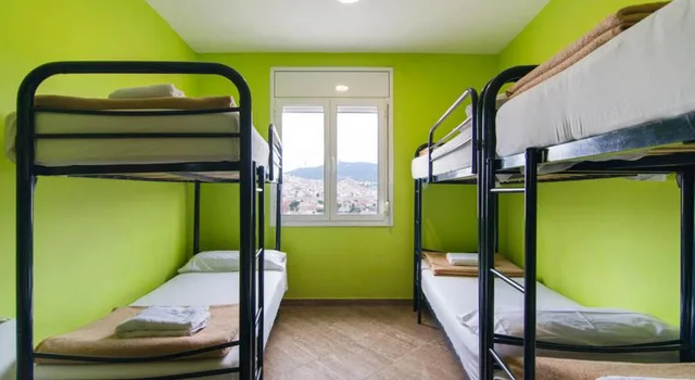 غرفة عائلية بأسرّة بطابقين بحمام مشترك، Mellow Youth Hostel 1/2