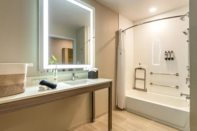 جناح بسريرين كوين لذوي الإعاقة، Pestana Orlando Suites Lake Buena Vista 9/10