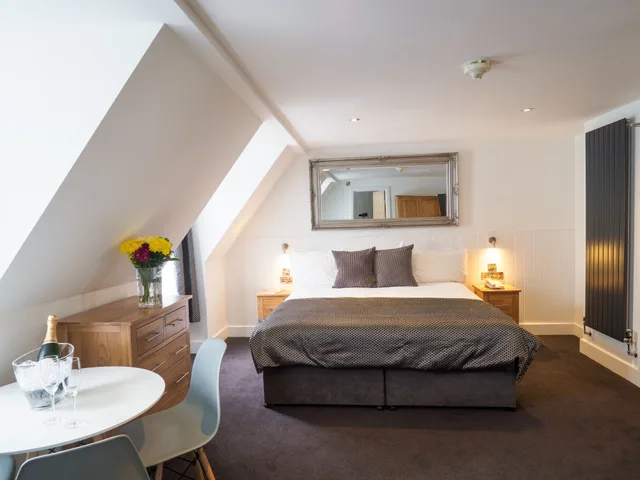 غرفة بسرير كينج مع أريكة، Ilfracombe Carlton Hotel - Hotel 5/8