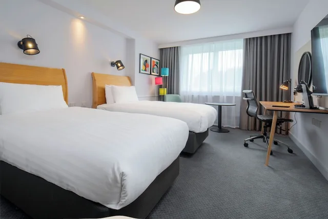 غرفة قياسية بسريرين منفصلين، HOLIDAY INN BRISTOL FILTON 1/9