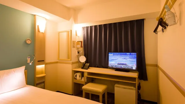 غرفة بسريرين منفصلين للمدخنين، Toyoko Inn Matsudo-eki Higashi-guchi 8/10