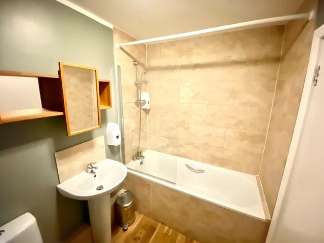 شقة ديلوكس بسريرين منفصلين بغرفة نوم واحدة، Westciti Croydon Serviced Apartments 3/3