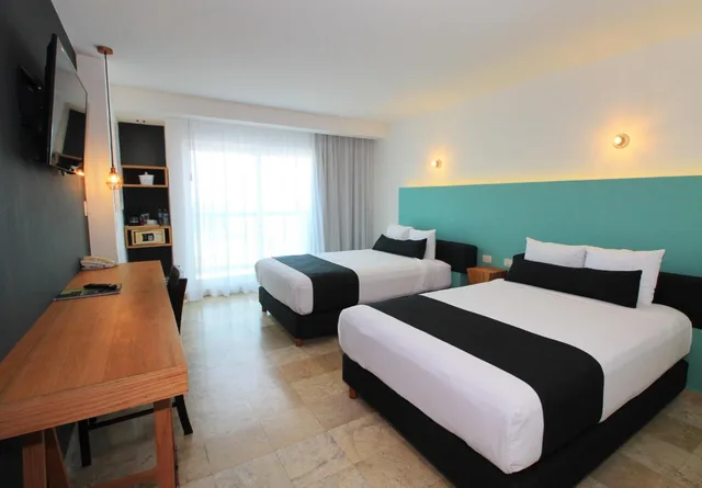 Room, Twin Beds, Sea View, Rivoli Select Hotel 2/7